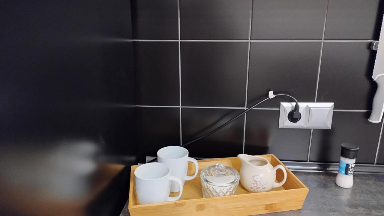 Tabago Studio 11 ニサ エクステリア 写真